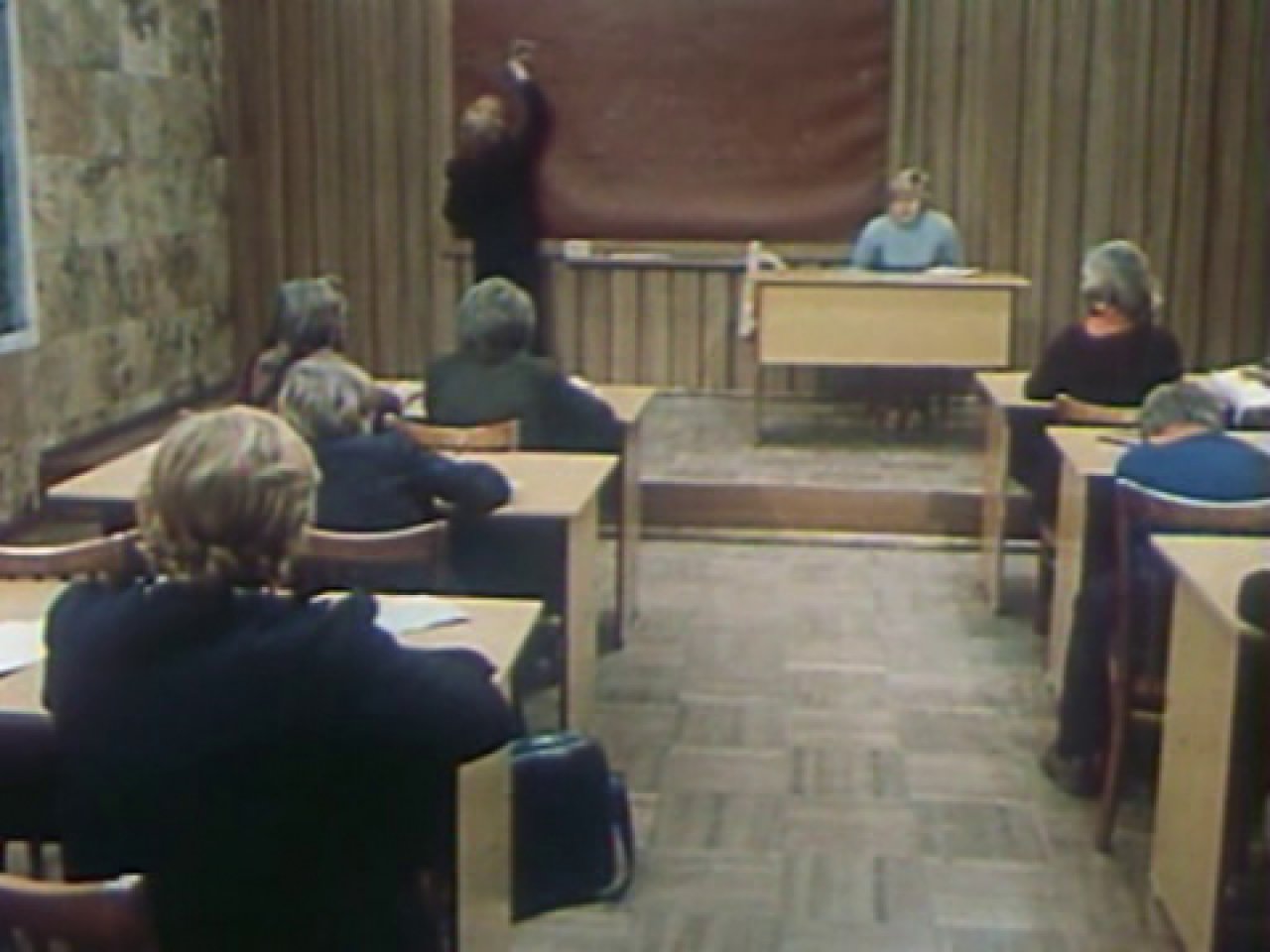 Приключения Электроника - 1979: актеры, рейтинг и отзывы на канале Дом кино