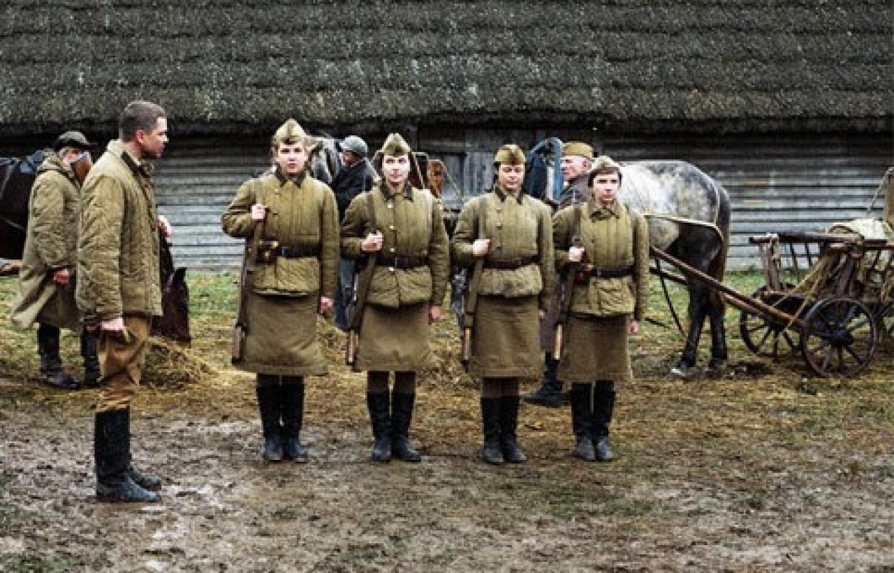 Наркомовский обоз фото. Наркомовский обоз. Фильм Наркомовский обоз. Кино Наркомовский обоз 4 серия. Наркомовский обоз сериал 2011.