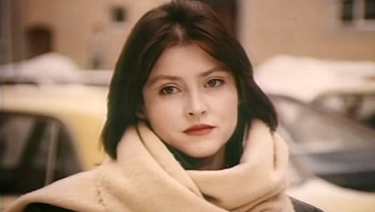 Елена Караджова