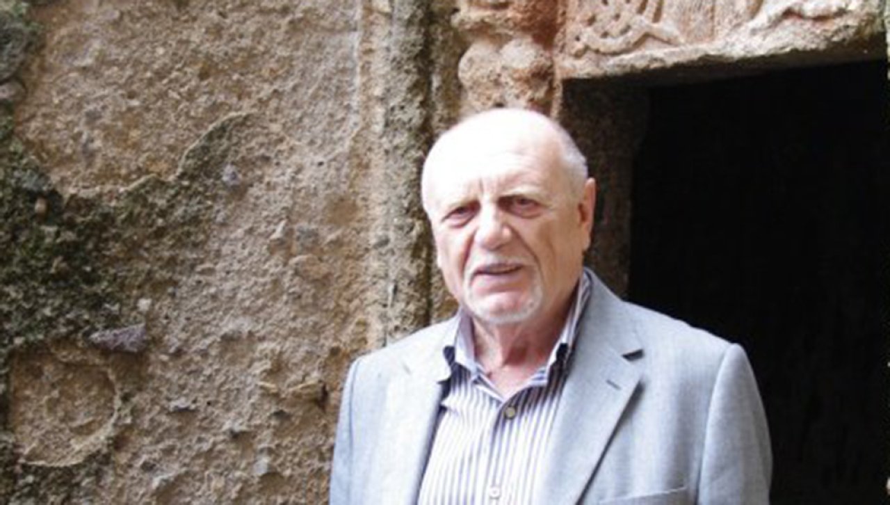 Александр Муратов