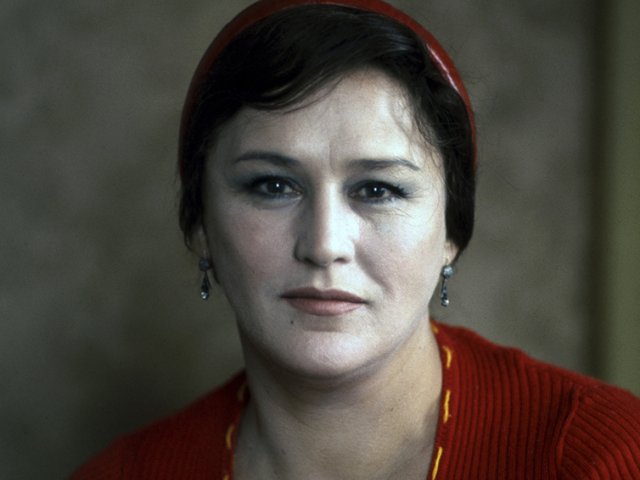 Нонна Мордюкова