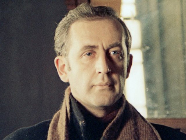Василий Ливанов