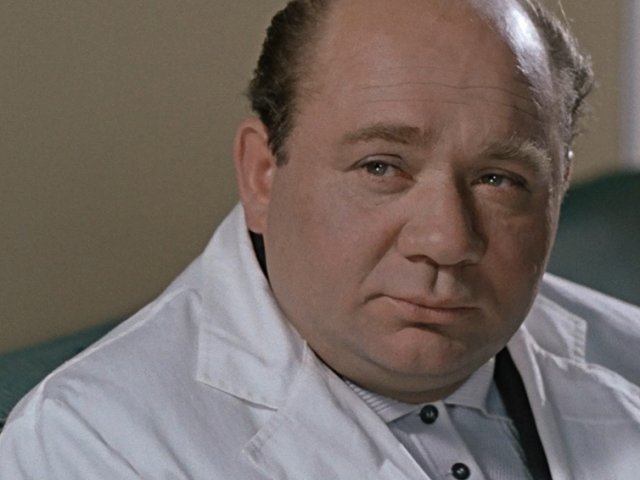 Евгений Леонов